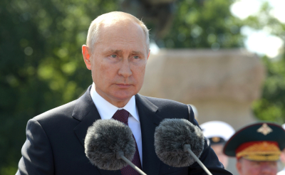 Путин поднял фронтовые 100 грамм на приеме в честь 9 Мая
