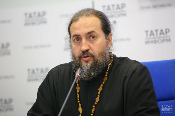 &laquo;Один крал, другой спал в коробке на улице, третья стояла на трассе, теперь у них новая жизнь&raquo;: как в Казанской епархии помогают людям с зависимостями