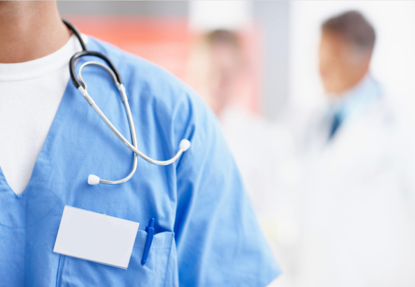 Врач Кубеш: боли в плече могут быть неочевидным симптомом рака печени