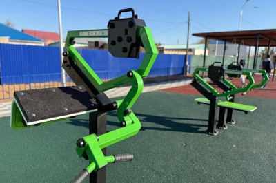 В Макате открыли новую детскую игровую площадку