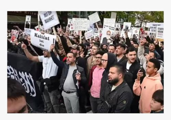 Почти каждый второй молодой мигрант в Германии симпатизирует радикальным взглядам