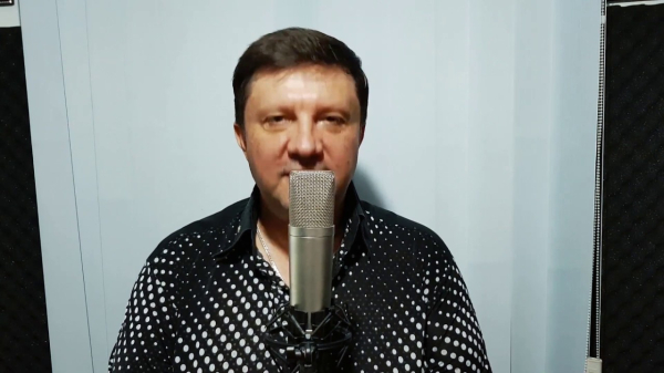 Автор гимна "Бессмертного полка" исполнит песни о войне на концерте 9 мая