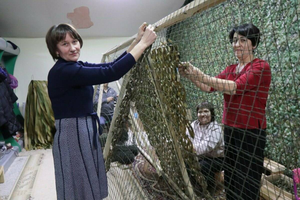 &laquo;Тыл, который не спит&raquo;: как в Нурлате плетут сети для бойцов СВО