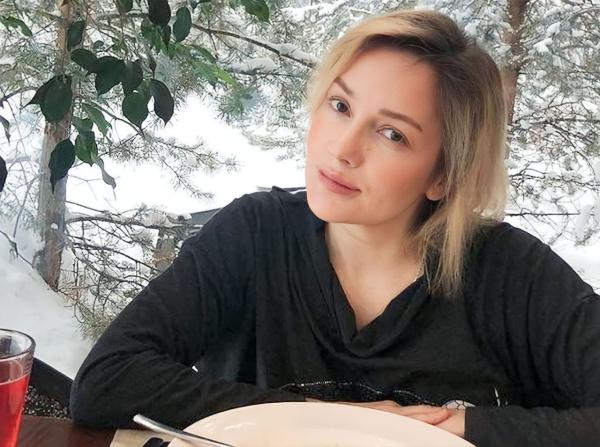 Певица Буланова ответила депутатам требованием раскрыть проценты прокатчиков