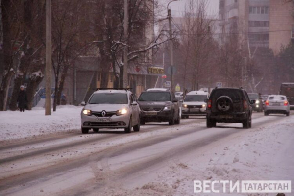 В Нижнекамске представили российский электромобиль &laquo;Атом&raquo;