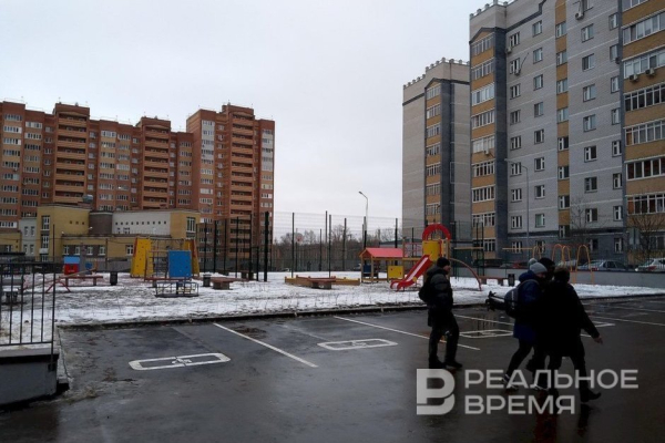 Автоэксперт Попов предложил ввести систему оплаты парковки по методике эскроу-счетов