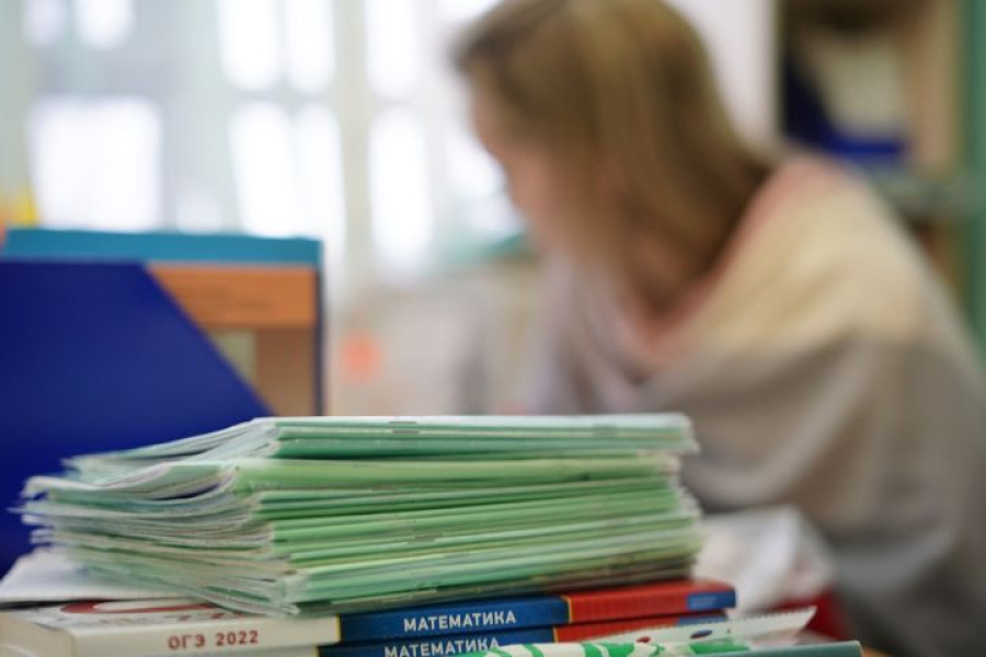 Родители могут не открывать: что делать, если домой пришел учитель