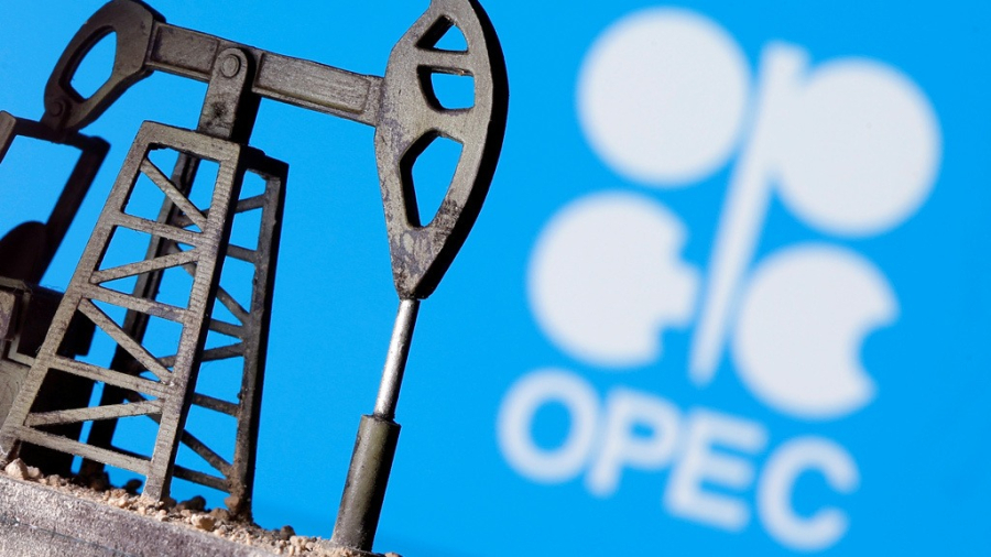 Нефть Brent падает на фоне геополитической неопределённости и ожиданий по ОПЕК+